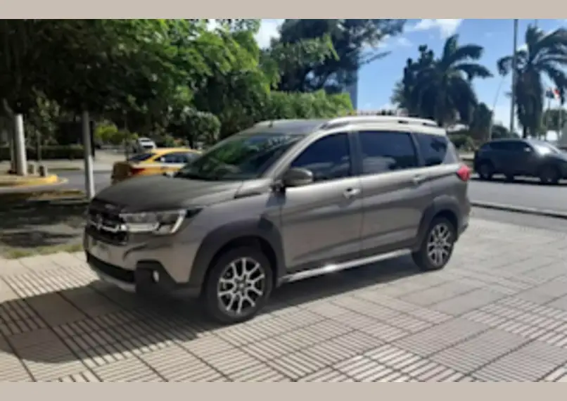 Suzuki XL7 2024 Automática 2350km